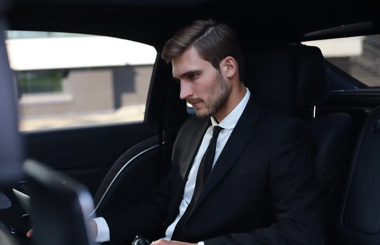 Professional Chauffeur Service in Tampa FL